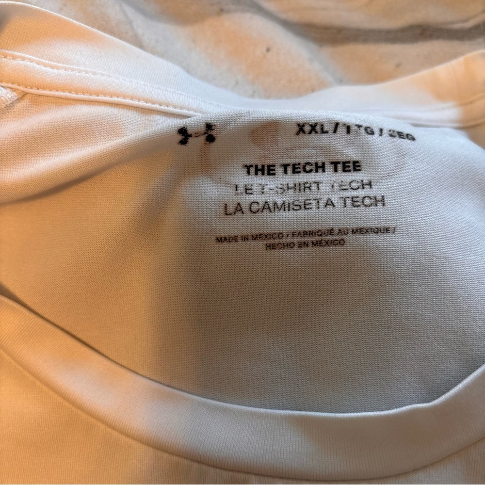 Under Armour shirt size XXL - Picture 6 of 6